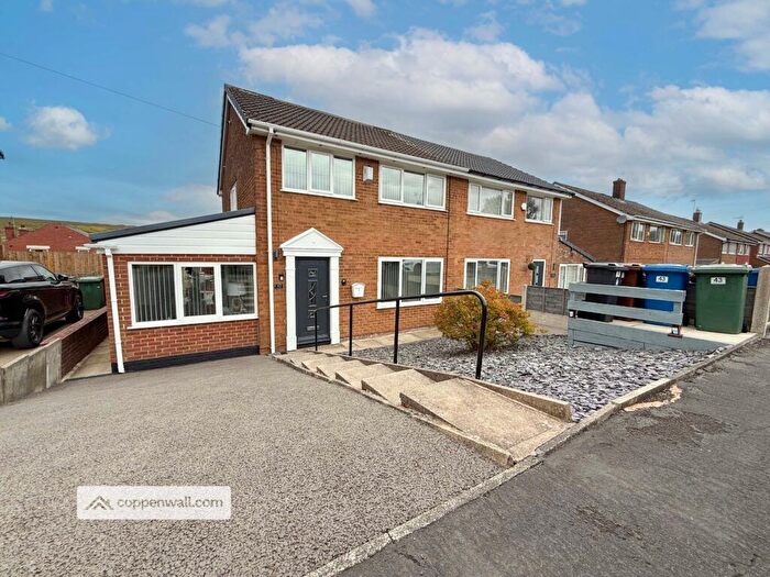 3 Bedroom Semi-Detached House For Sale In Ramsey Avenue, Bacup, OL13