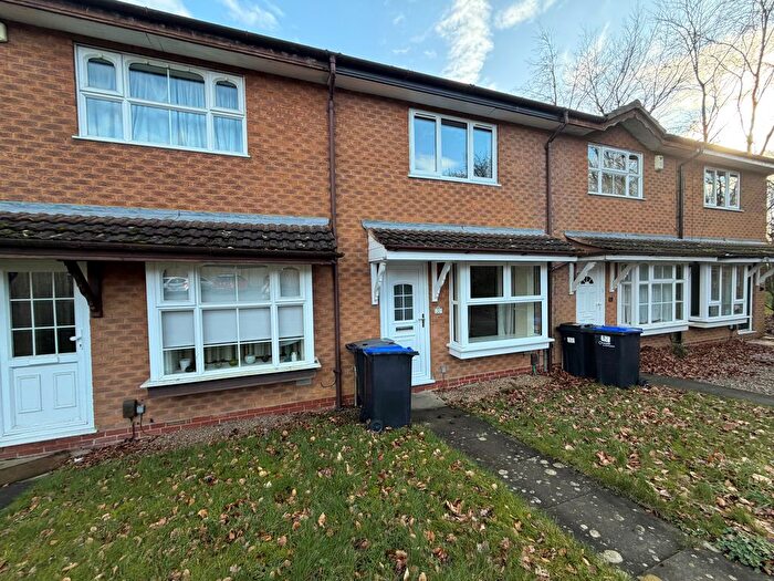 2 Bedroom Property To Rent In Shard Close, Northampton, NN4