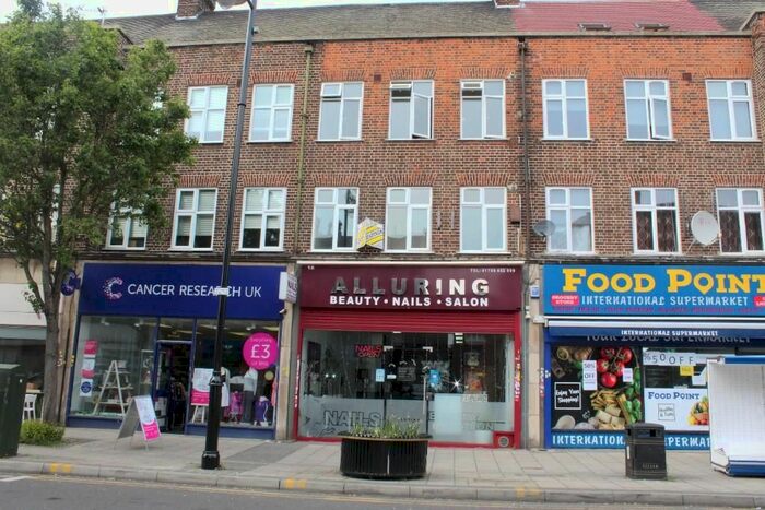 1 Bedroom Flat To Rent In Elm Parade, Elm Park, Essex, RM12