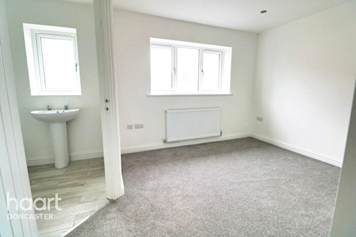 3 Bedroom Semi-Detached House For Sale In Railway Court, Thompson Terrace, Doncaster, DN6