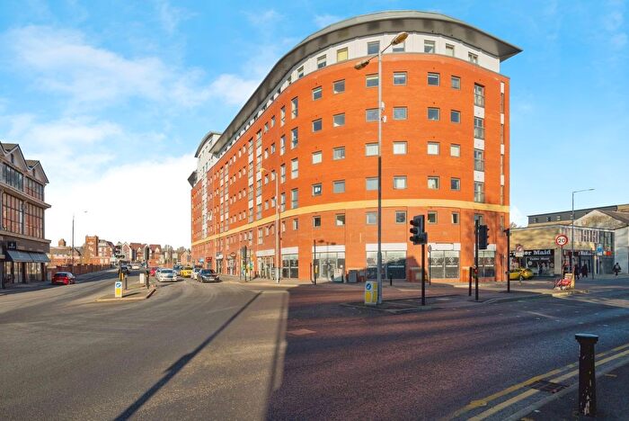 2 Bedroom Flat For Sale In Marsden Road, Bolton, Greater Manchester, BL1