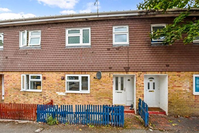 3 Bedroom Terraced House To Rent In Launcelot Close, Andover, Hampshire, SP10