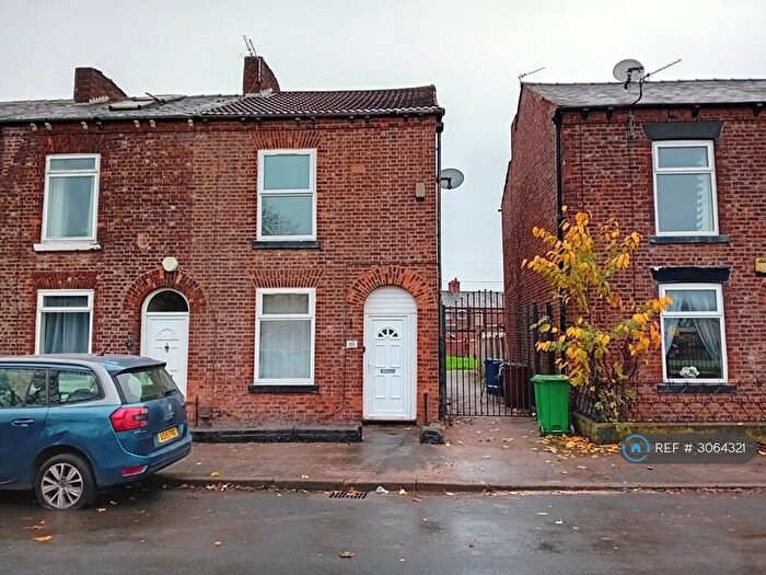 2 Bedroom Terraced House To Rent In Gaskell Street, Manchester, M40