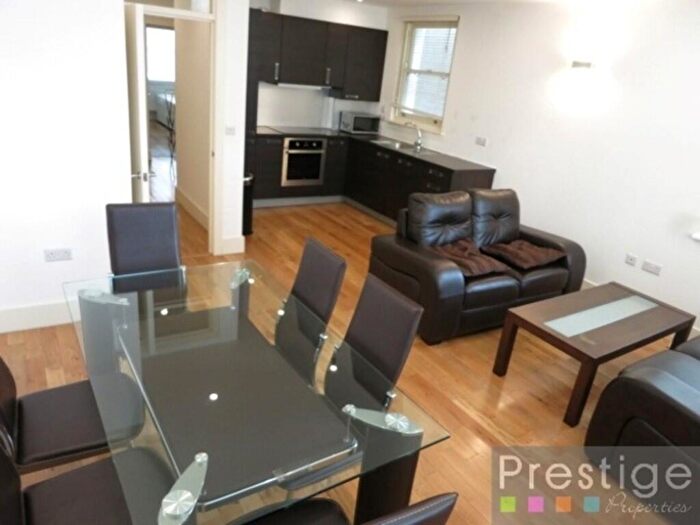 2 Bedroom Apartment To Rent In Navigator Square, London, N19