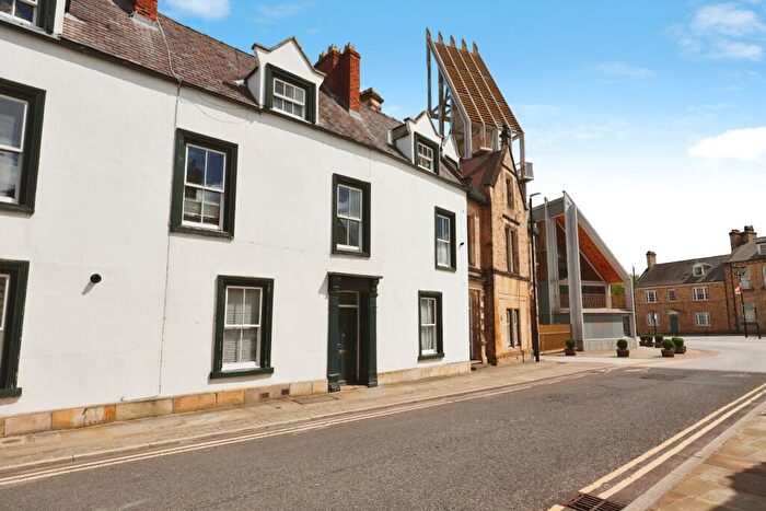 2 Bedroom Flat For Sale In Market Place, Bishop Auckland, DL14