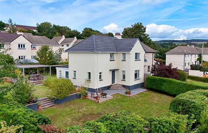 3 Bedroom Semi-Detached House For Sale In Cooks Close, Ashburton, Newton Abbot, TQ13