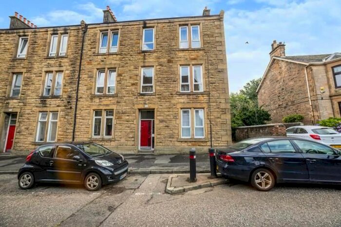 2 Bedroom Flat To Rent In Stewart Road, Falkirk, FK2