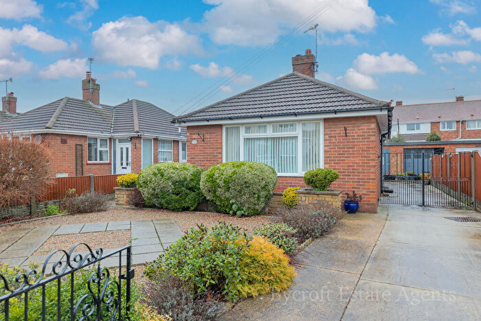 2 Bedroom Detached Bungalow For Sale In Beccles Road, Gorleston, NR31