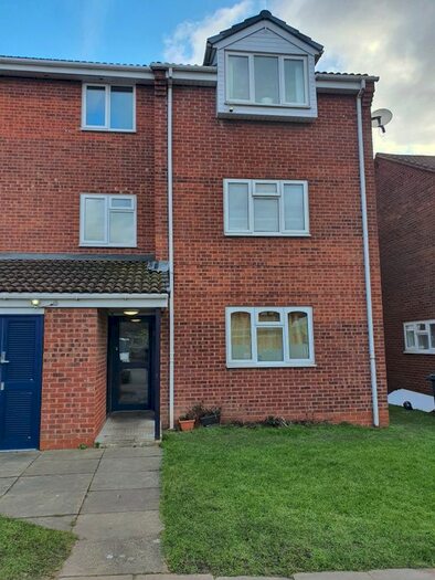 2 Bedroom Flat To Rent In Minster Drive, Birmingham, B10