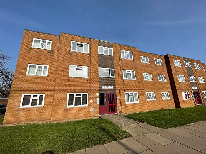 1 Bedroom Flat To Rent In Limehurst Road, Northampton, NN5