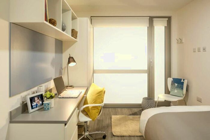 Studio To Rent In Thurston Road, SE13