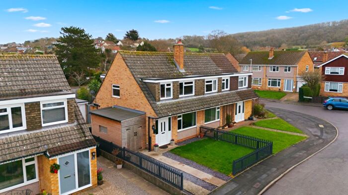 3 Bedroom Semi-Detached House For Sale In Farm Road, Hutton - Converted Garage, BS24