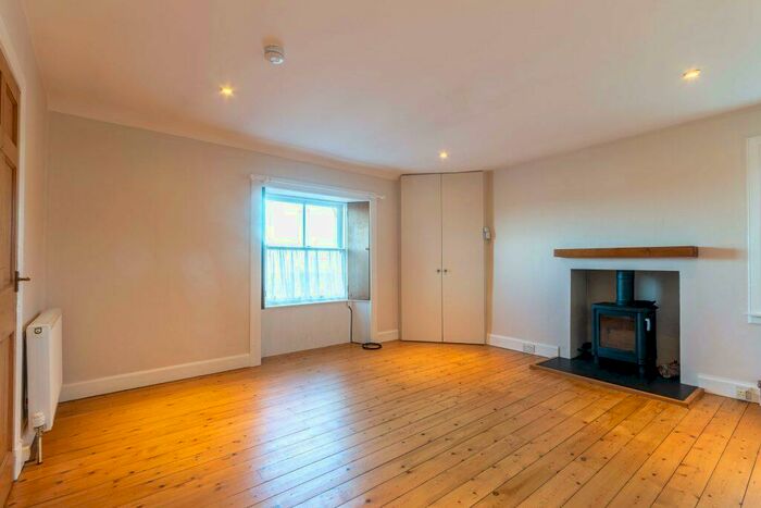 2 Bedroom Cottage To Rent In T &#; Carberry Mains Farm Cottage, Musselburgh, EH21