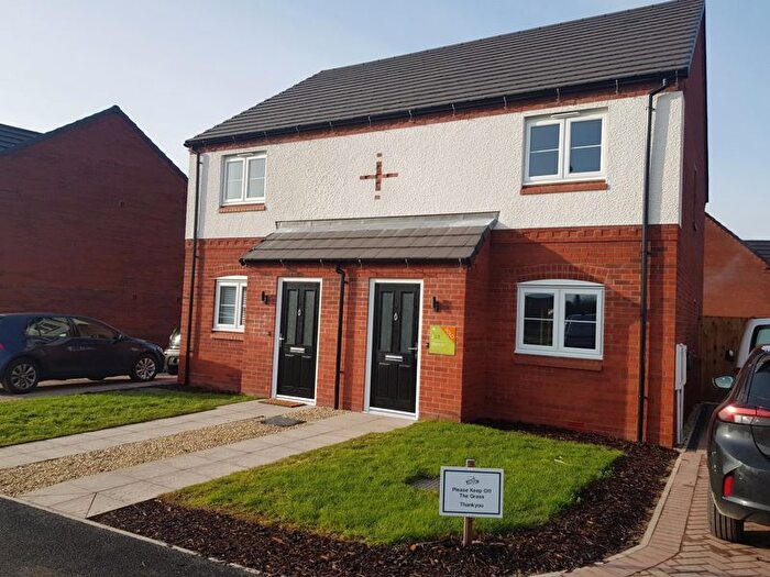2 Bedroom Semi-Detached House To Rent In Cathedral Close, Telford, TF6