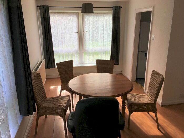 2 Bedroom Flat To Rent In Bembridge Gardens, London, HA4