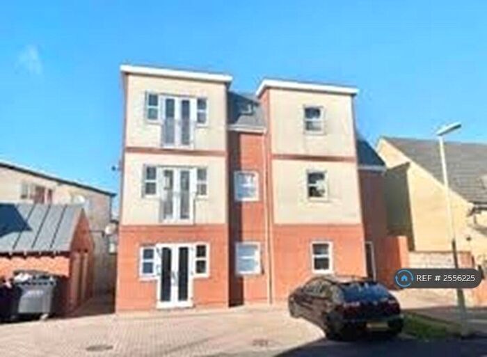 2 Bedroom Flat To Rent In St John Close, Gosport, PO12