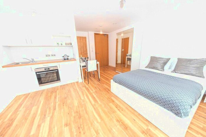 1 Bedroom Property To Rent In The Tower, Plaza Boulevard, Liverpool, L8