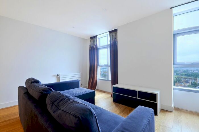 1 Bedroom Flat To Rent In Vermilion, E16