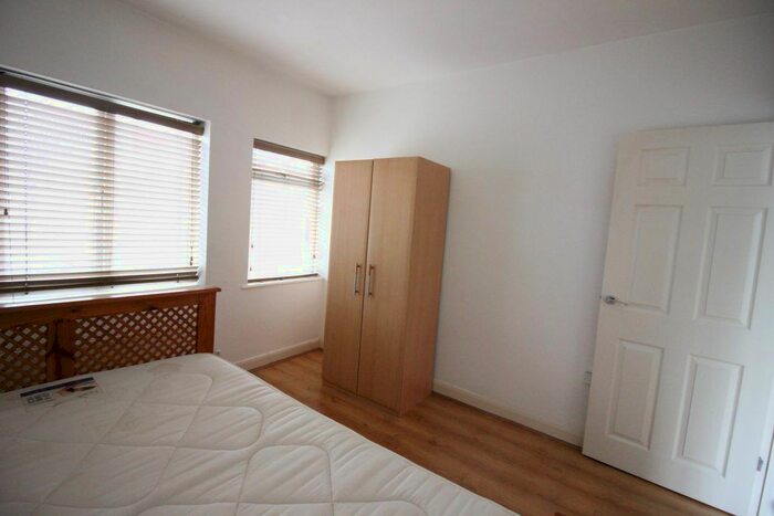 1 Bedroom Flat To Rent In Dollis Road, London, NW7