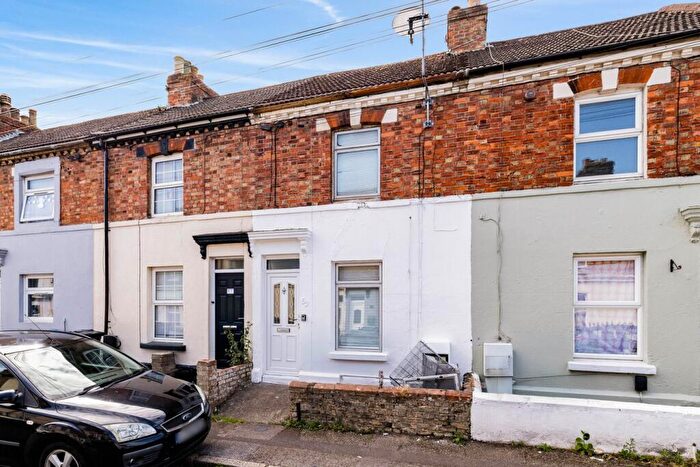 2 Bedroom Terraced House To Rent In Clarendon Place, Dover, CT17