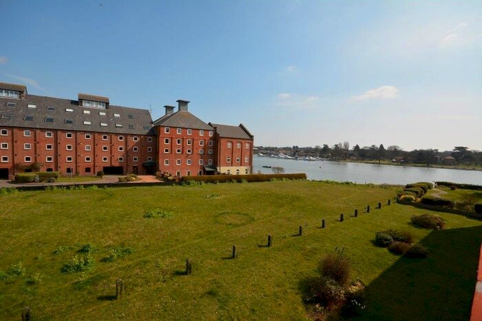 1 Bedroom Flat To Rent In Swonnells Court, Oulton Broad, NR32
