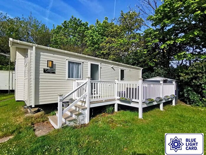 2 Bedroom Mobile/park Home For Sale In Castle-An-Dinas, St Columb, TR9