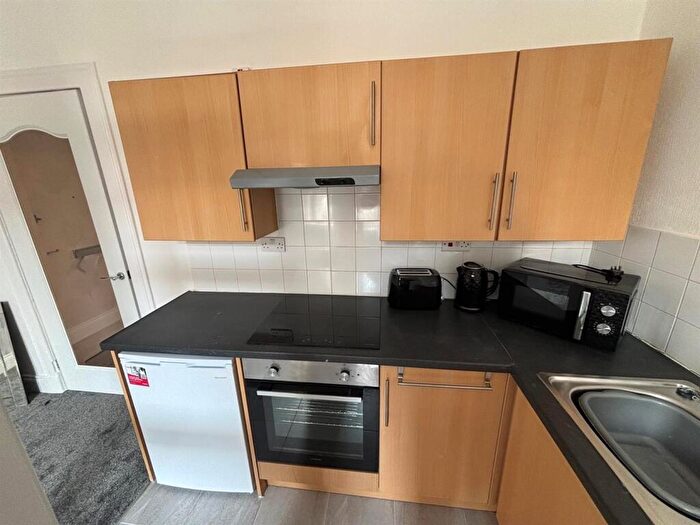 1 Bedroom Flat To Rent In Windmillhill Street, Motherwell, ML1