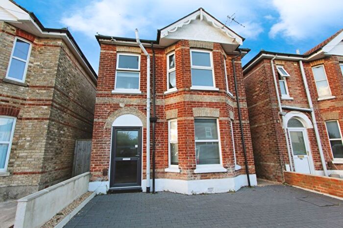 6 Bedroom Detached House To Rent In Cardigan Road, Winton, Bournemouth, BH9