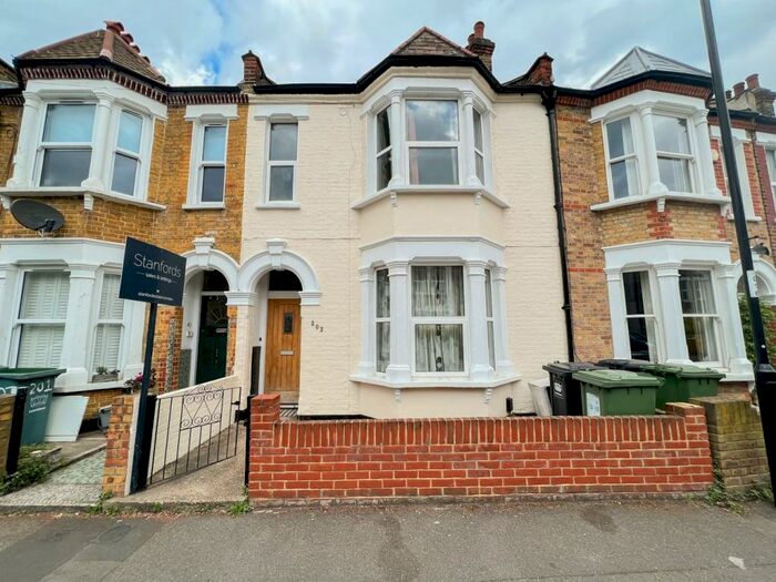 3 Bedroom Terraced House To Rent In Leahurst Road, Hither Green, London, SE13