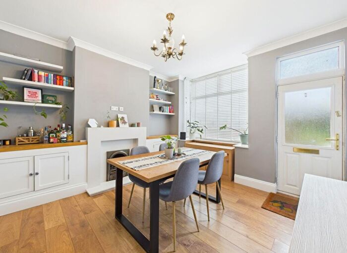 2 Bedroom End Of Terrace House For Sale In Burgass Road, Nottingham, NG3