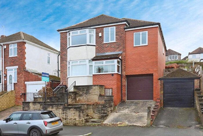4 Bedroom Detached House For Sale In Old Park Avenue, Greenhill, Sheffield, S8