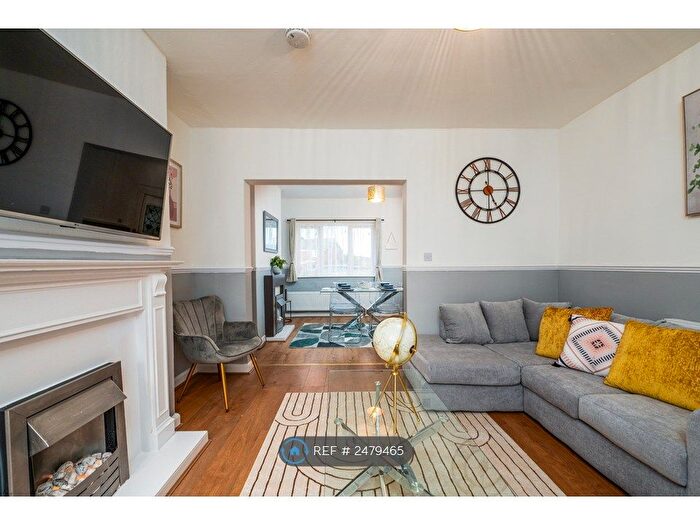 3 Bedroom Terraced House To Rent In Albert Street, Maltby, Rotherham, S66