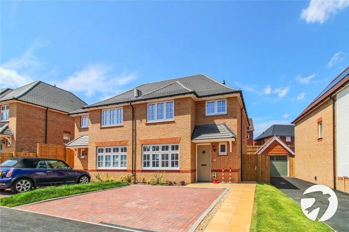 3 Bedroom Semi-Detached House To Rent In Tickner Drive, Weldon, Ebbsfleet Valley, Swanscombe, DA10