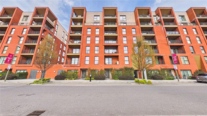 1 Bedroom Flat For Sale In Lismore Boulevard, London, NW9