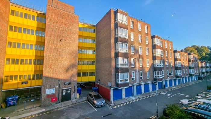 2 Bedroom Flat For Sale In The Limes, Congleton Grove, Plumstead, SE18