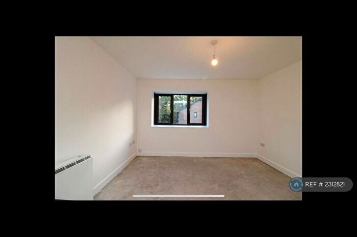 1 Bedroom Maisonette To Rent In St. Michaels Close, Fleet, GU51