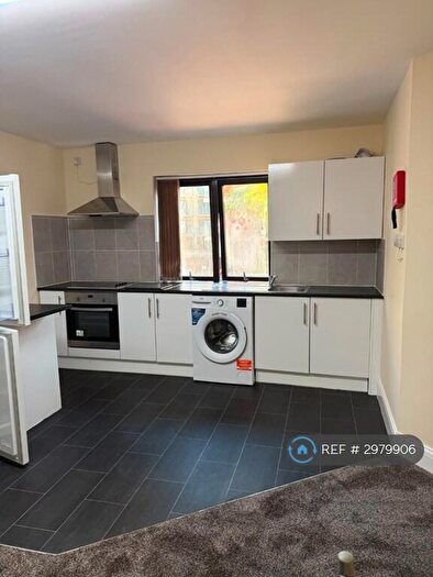 1 Bedroom Flat To Rent In Burlington Court, Slough, SL1