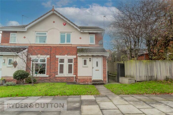 3 Bedroom Semi-Detached House To Rent In Lyme Clough Way, Gladewood, Middleton, Manchester, M24