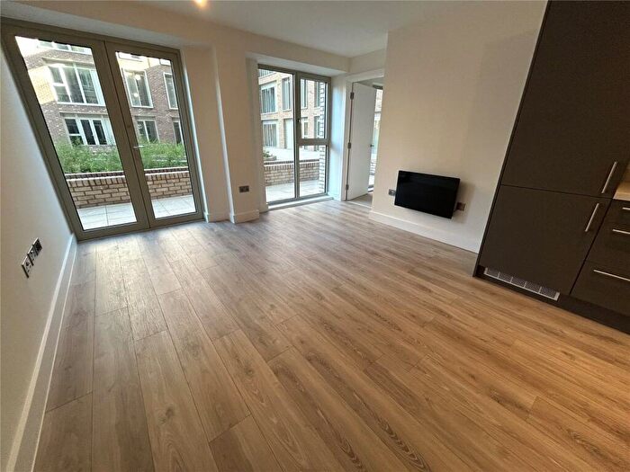 2 Bedroom Apartment For Sale In The Boulevard, Birmingham, B5