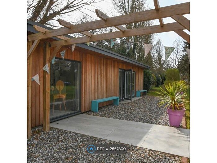 Studio To Rent In Orford Road, Bromeswell, Woodbridge, IP12