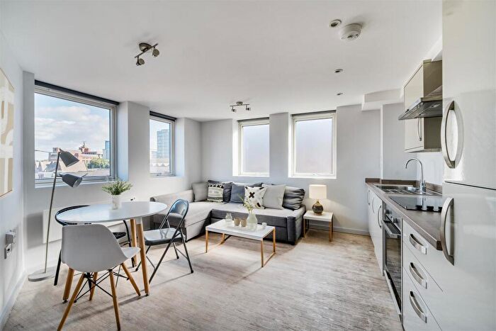 1 Bedroom Apartment To Rent In North Street Lofts, North Street, Leeds, LS2