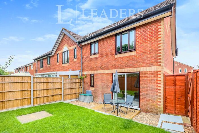 Studio To Rent In Corby Crescent, Portsmouth, PO3