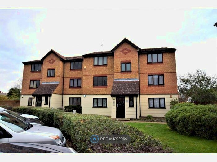 1 Bedroom Flat To Rent In Mullards Close, Mitcham CR4