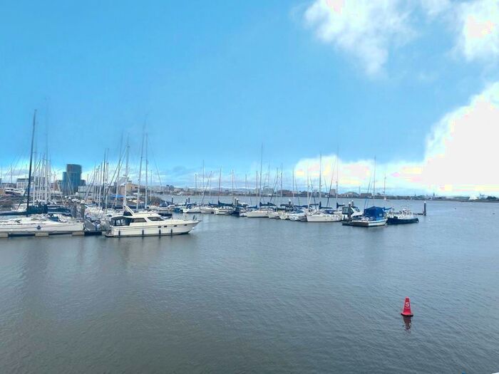 2 Bedroom Apartment To Rent In John Batchelor Way, Penarth, CF64