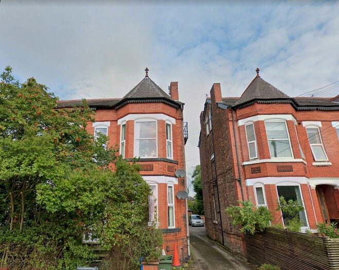 3 Bedroom Apartment To Rent In Burton Road Manchester, M20