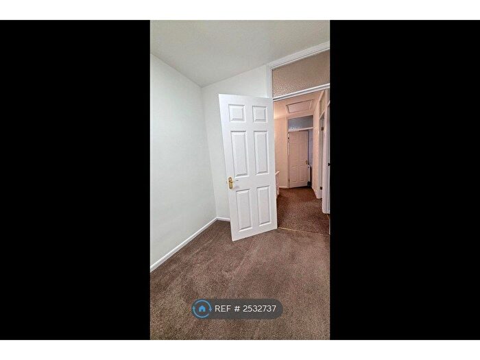 3 Bedroom End Of Terrace House To Rent In Beake Avenue, Coventry, CV6