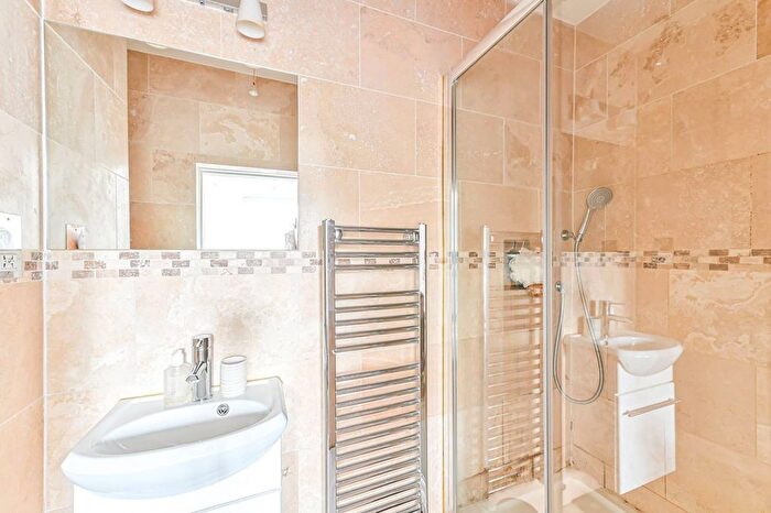 3 Bedroom Flat To Rent In Norfolk Mansions, Prince Of Wales Drive, Battersea Park, London, SW11