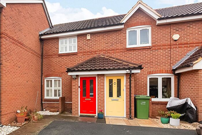 2 Bedroom Property For Sale In Buxted Road, East Dulwich, London, SE22