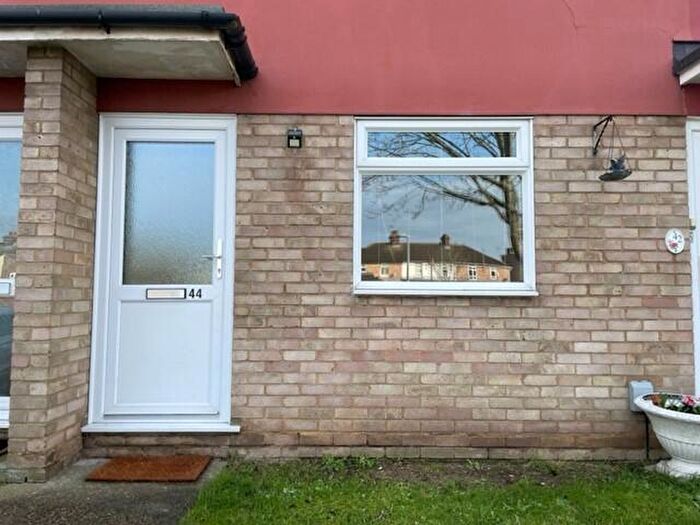 1 Bedroom Flat To Rent In Westminster Close, East Ipswich, Ipswich, IP4