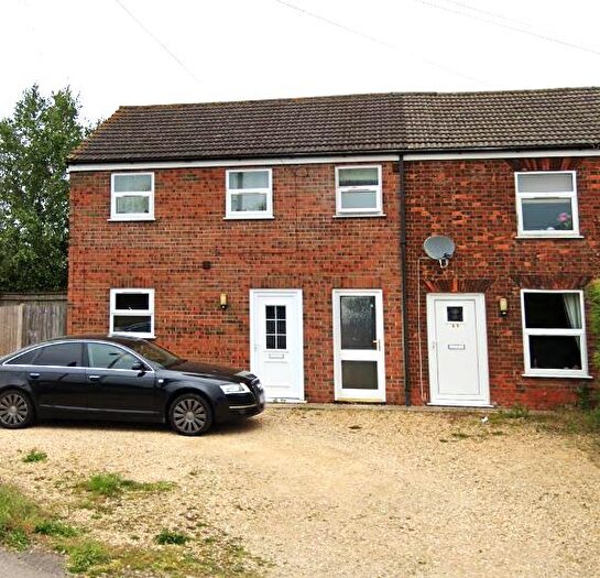 2 Bedroom House To Rent In Pennygate, Spalding, PE11